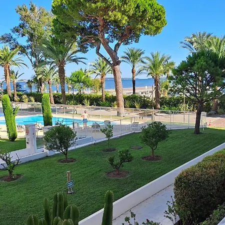 Apartmán Ocean View Royal Palm