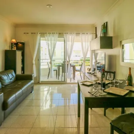 Ocean View Royal Palm Apartament