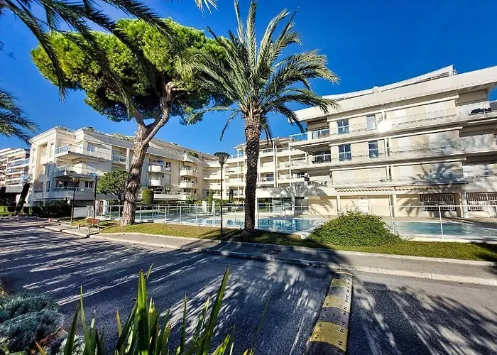 Ocean View Royal Palm Cannes