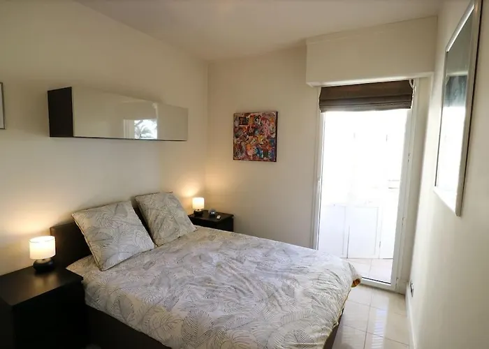 Ocean View Royal Palm