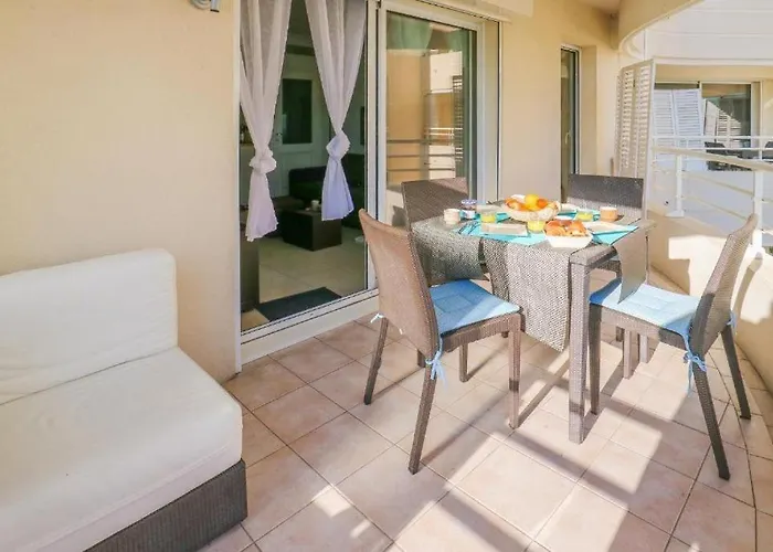 Lägenhet Ocean View Royal Palm Cannes